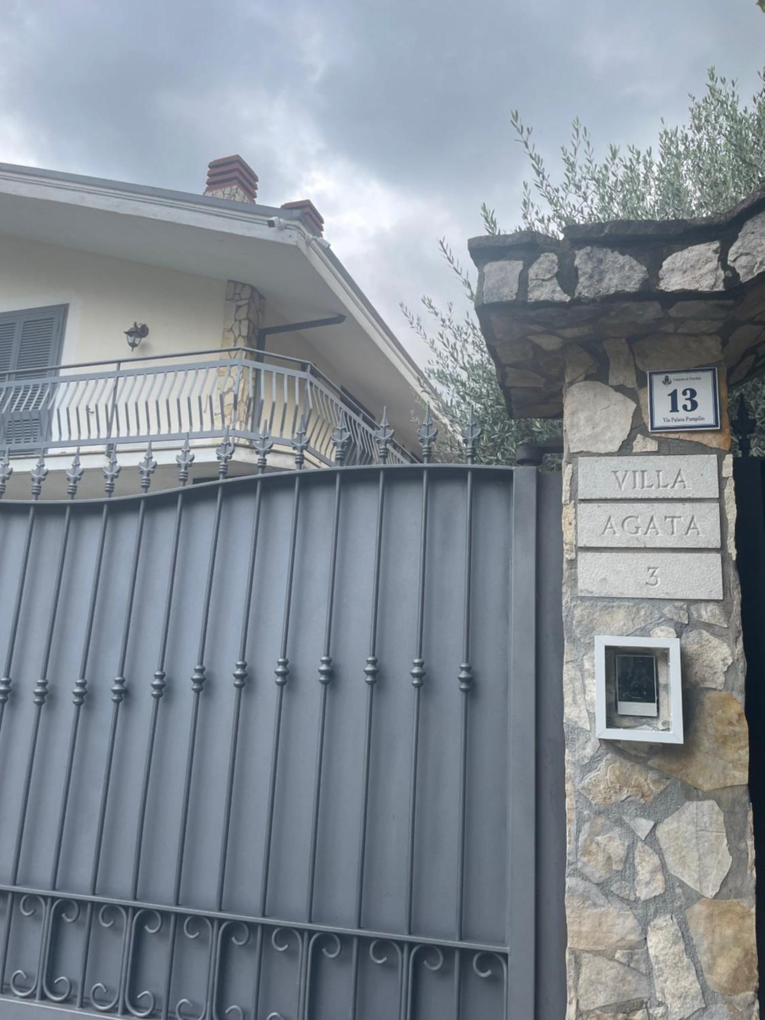 Villa Agata Forchia Kültér fotó